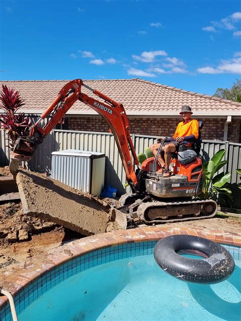 mini excavations gold coast|gold coast digging company.